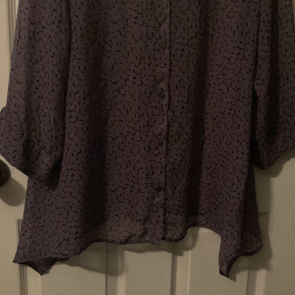 Quintessential Lavender and Black Button Down Blouse - Picture 3 of 6